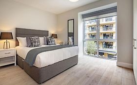 Modern Sandyford Bedroom